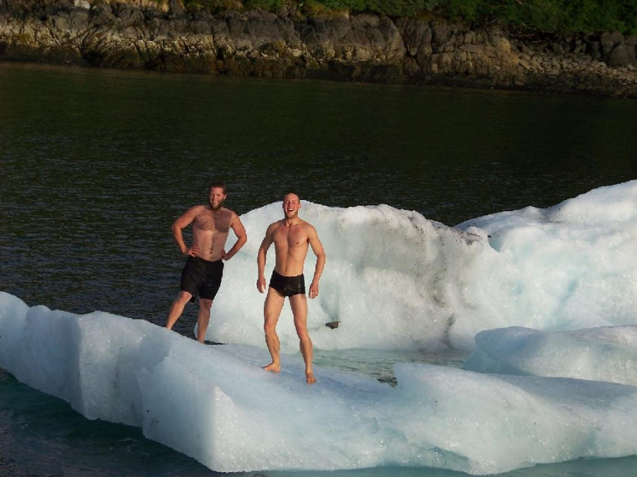 cold_swimmers_glacier_island_valdez_alaska_2009.jpg